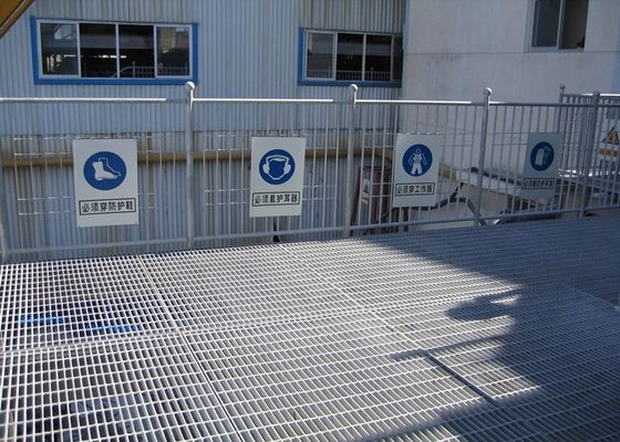 La plataforma del petróleo del océano galvanizó el piso que rallaba la presión gruesa de 6m m cerrada