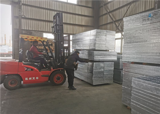 La inmersión caliente galvanizó la plataforma de rejilla de acero suave a prueba de explosiones