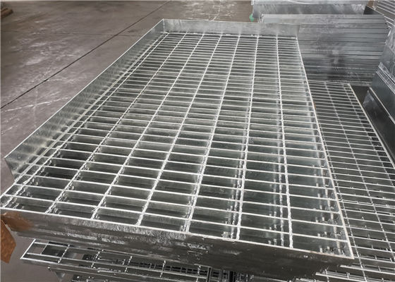 Calzada ligera de la plataforma de la escalera que ralla 275m m de alta resistencia