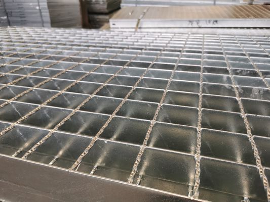 La reja de acero anti 200m m ISO9001 de las pisadas de escalera de la corrosión aprobó