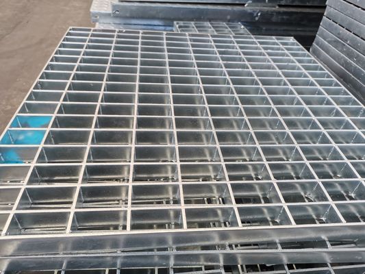 La reja de acero anti 200m m ISO9001 de las pisadas de escalera de la corrosión aprobó