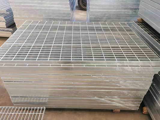Disipación de calor de rejilla de acero ligera inoxidable de las pisadas de escalera