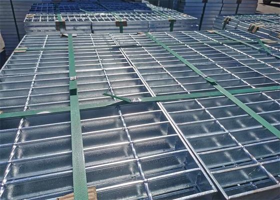 El drenaje de la calzada del acero de carbono de la prueba de la resbalón ralla la calzada del piso de 65x5m m