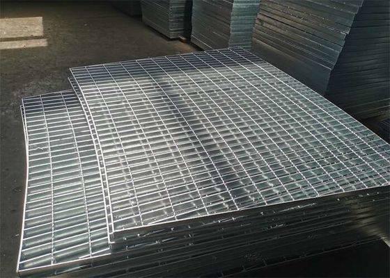 La rejilla de acero galvanizada calzada de la cubierta artesona la certificación del HSE de los 3x24ft
