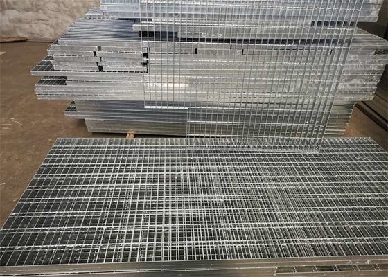 La inmersión caliente galvanizó las rejillas de acero de la calzada que rallaban forma modificada para requisitos particulares 25*3m m