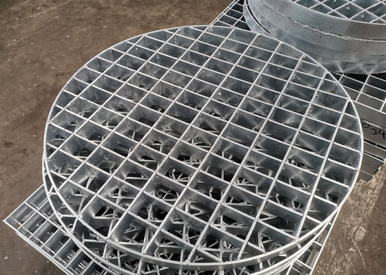 La cubierta redonda al aire libre galvanizó la presión de las rejillas S304 del drenaje cerrada