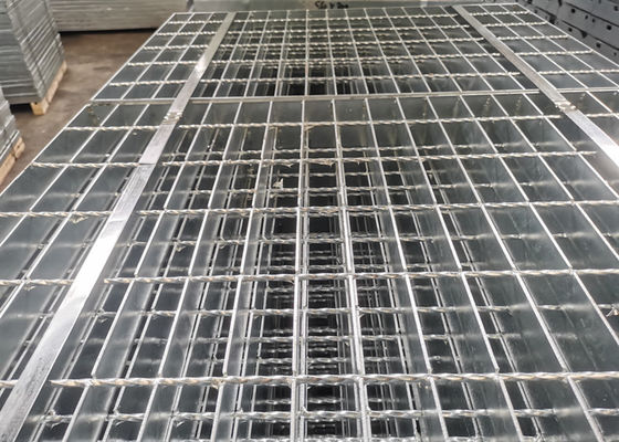 Rejilla de acero inoxidable galvanizada resbalón anti del dren de la calzada de la reja Q195 del canal