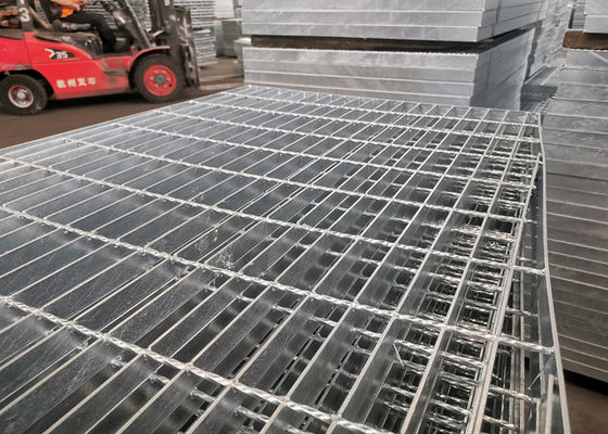 Acero con poco carbono galvanizado drenaje de la rejilla Q345 del dren del puente de la construcción
