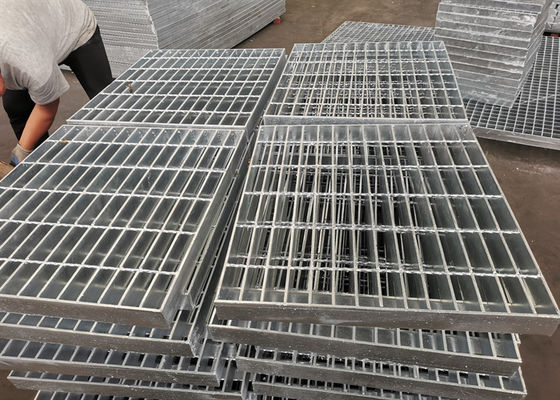 La reja de acero resistente de la plataforma de perforación platea la resbalón anti 316 inoxidables