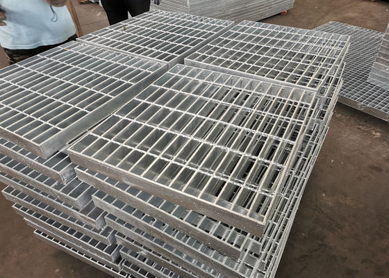 El SGS galvanizado de rejilla de acero espesado de descarga portuario de la inmersión caliente de la plataforma aprobó