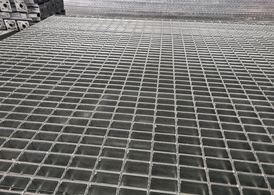 reja de acero de la plataforma gruesa de 7m m