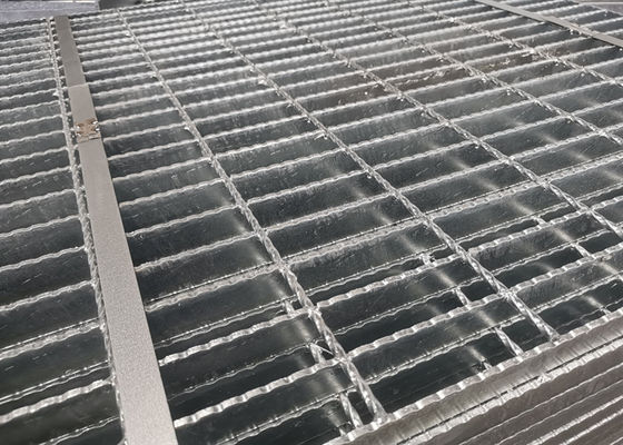 La inmersión caliente de la prueba Q235 del moho galvanizó la reja de acero
